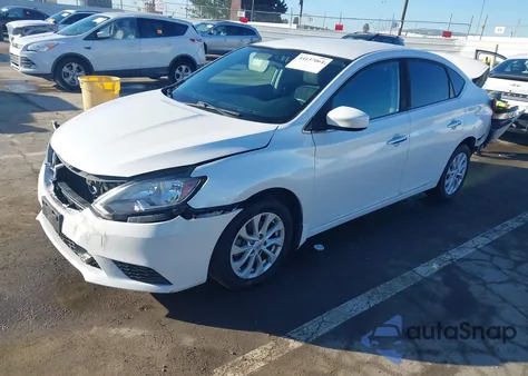 2018 Nissan Sentra Sv z USA, uszkodzony, nr VIN 3N1AB7AP7JY218336